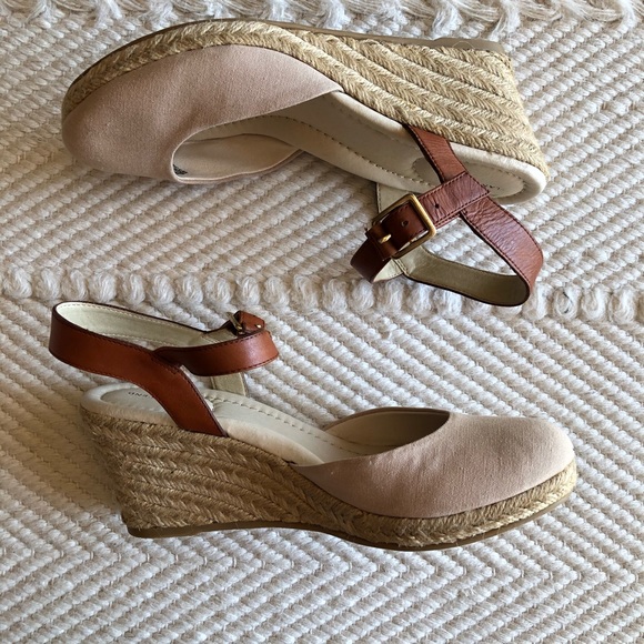Lands' End Shoes - Lands end cara tan brown espadrille wedge shoes 9